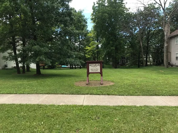 459 Pond View Ln, Bartlett, IL 60103