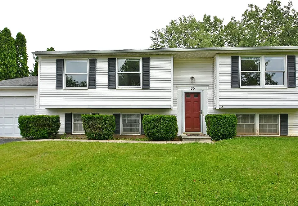 36 Rampart St
