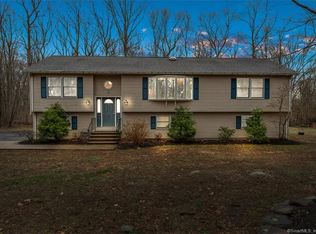 109 Dennison Rd, Westbrook, CT 06498