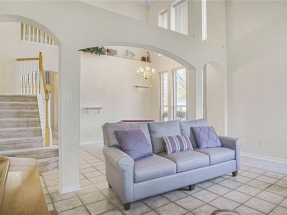 2nd image of 1701 Ploverville Ln