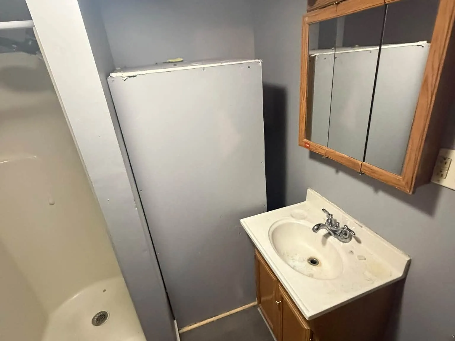 2 bed, 800 sqft, $975 — Photo 4