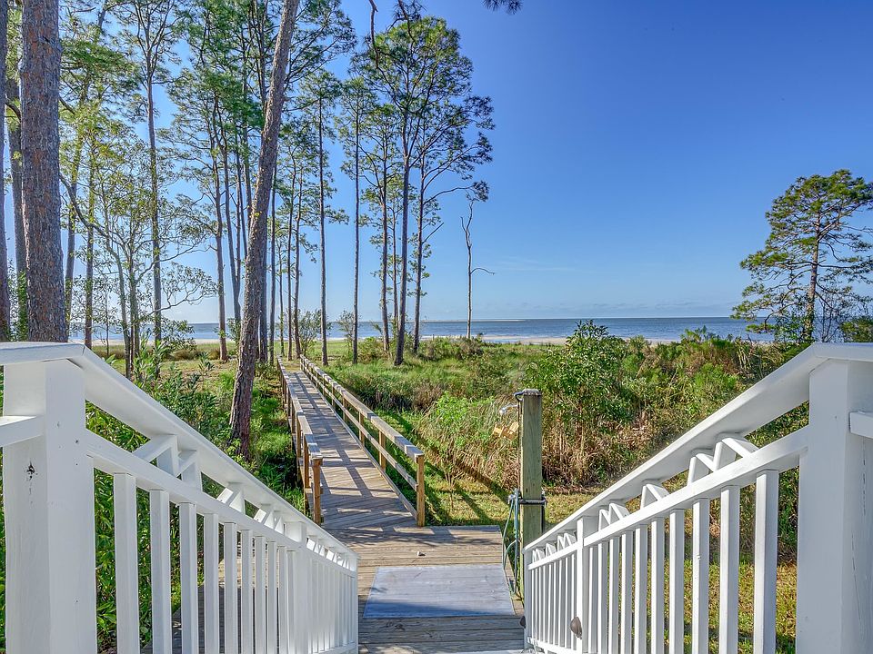 4522 Saint Teresa Landings Rd, St Teresa, FL 32346 Zillow