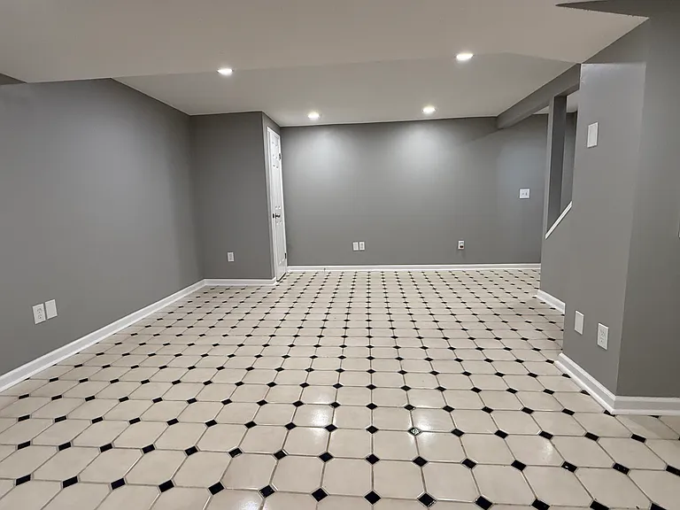 Basement entertainment area