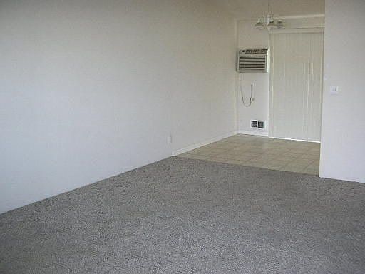 Unit Photo