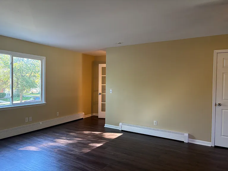 2838 Moland St #C — Photo 9