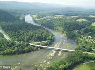 2466 N Mildred St, Ranson, WV 25438