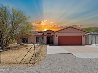 1611 Duelo Ct, Rio Rico, AZ 85648