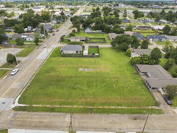 4th image of 3523 Louisiana Ave