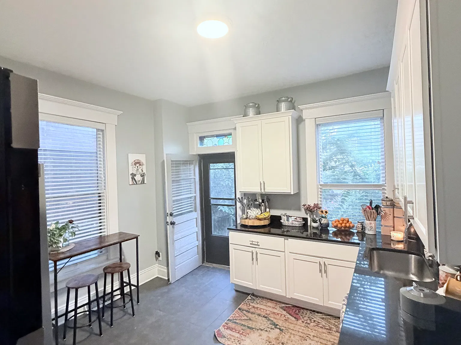 3 bed, 1232 sqft, $1,500 — Photo 4