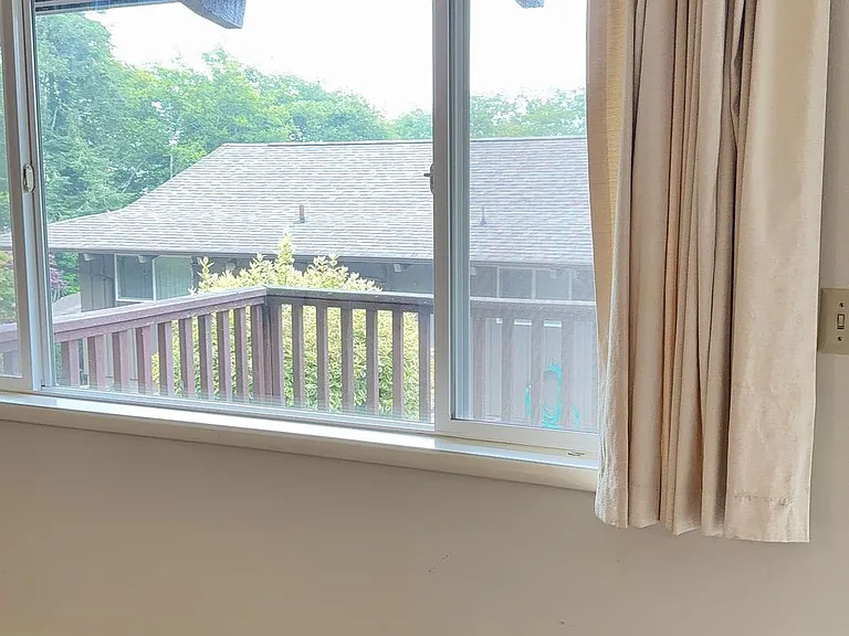 400 Beacon Hill Dr #12 — Photo 17