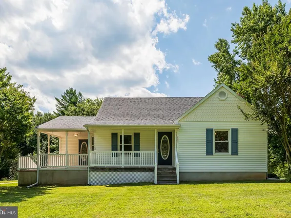 2840 Hunting Creek Rd, Huntingtown, MD 20639