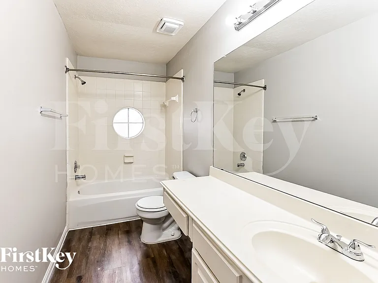 3117 Bay Creek Dr — Photo 14