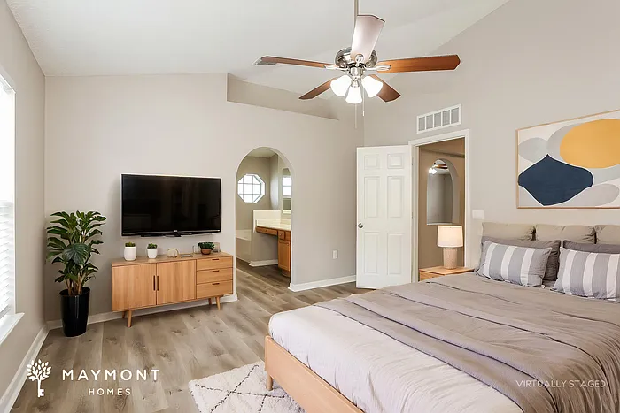 9611 Watershed Dr E — Photo 12