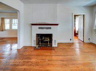 247 W Monroe St, Spring Green, WI 53588