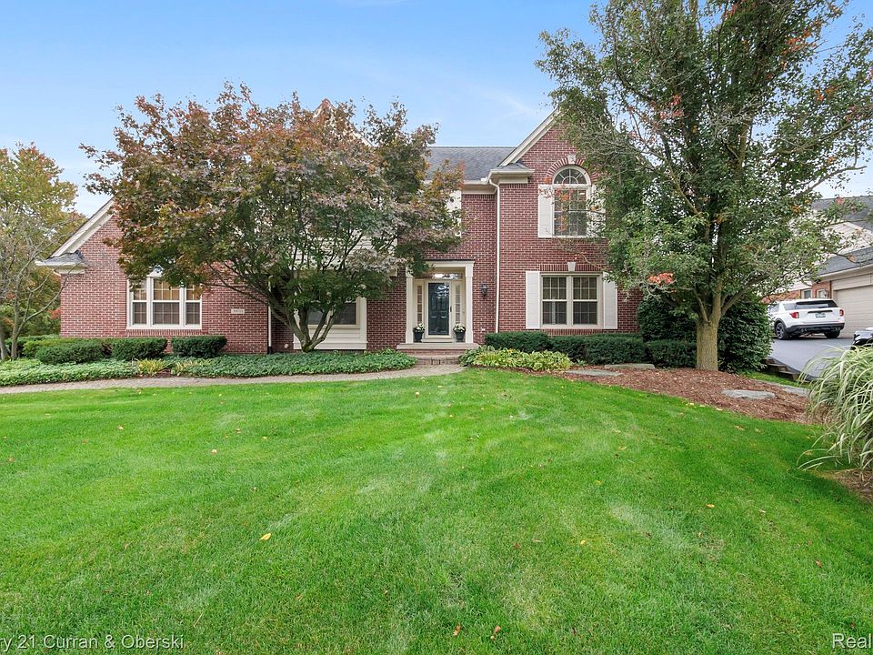 39711 Manchester Ct, photo 3