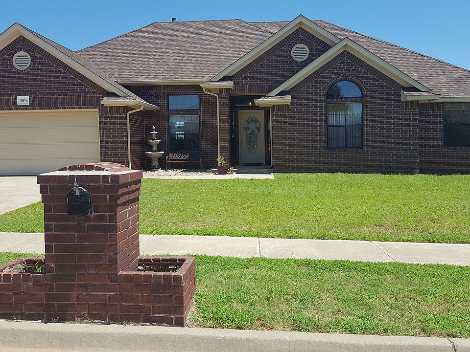 1st image of 3816 Dove Ave