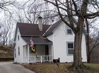 41 Charles St, Council Bluffs, IA 51503