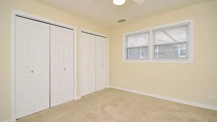 710 Oakton St #306 — Photo 12