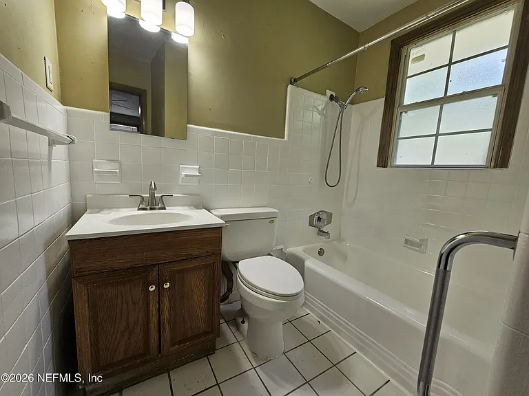 444 Alder St — Photo 18