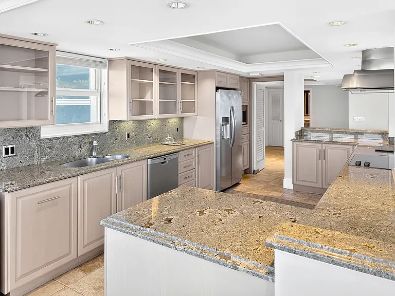 2000 S Ocean Dr #701 — Photo 12