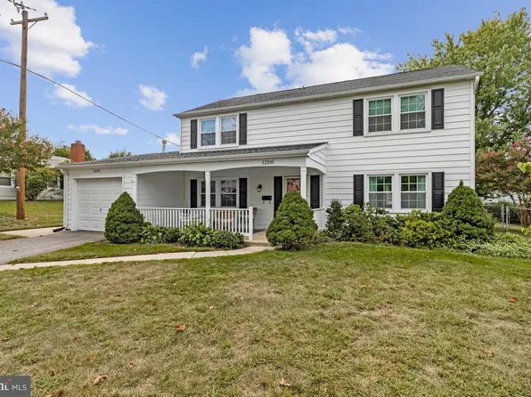 12105 Reardon Ln, Bowie, MD 20715