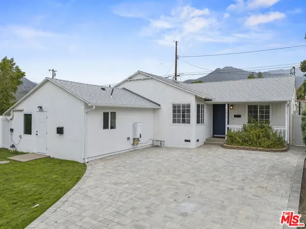 10914 McVine Ave, Sunland, CA 91040