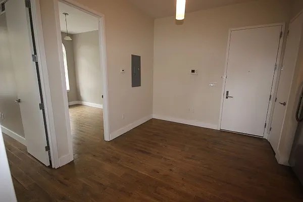 Rented by Nooklyn NYC LLC | media 27