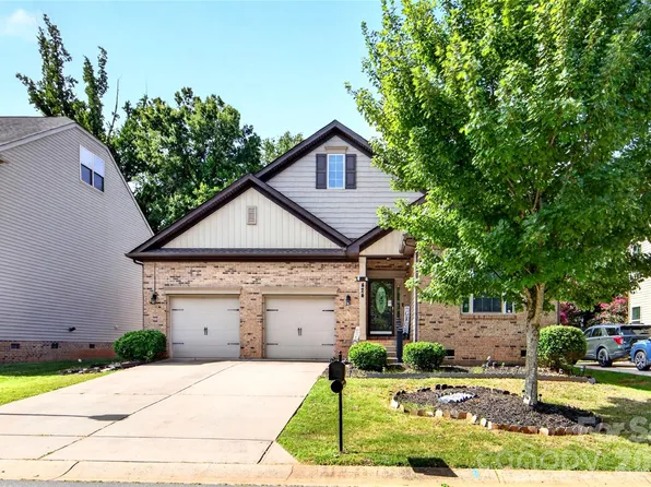 424 Anvil Draw Pl, Rock Hill, SC 29730