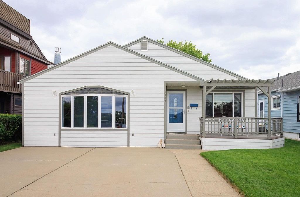 1512 Prospect Dr - Property Image