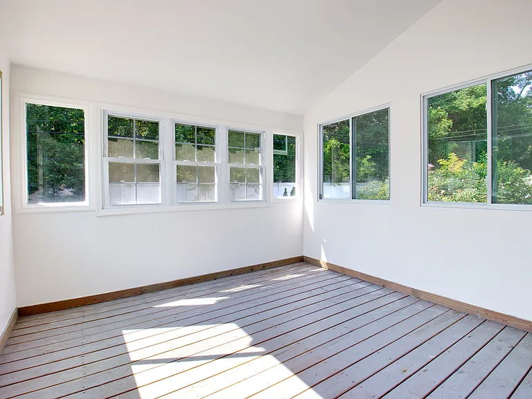 15 Jean Pl — Photo 23