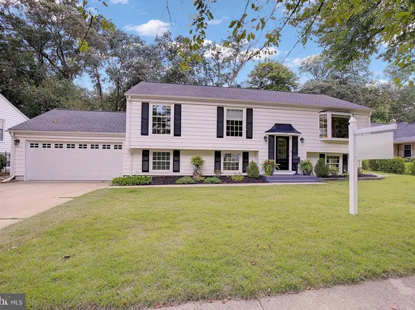 1543 Crofton Pkwy, Crofton, MD 21114