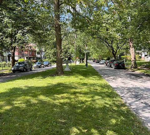 Woodruff has a park like feel in Indianapolis.