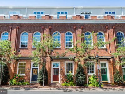 608 Tivoli Psge, Alexandria, VA, 22314