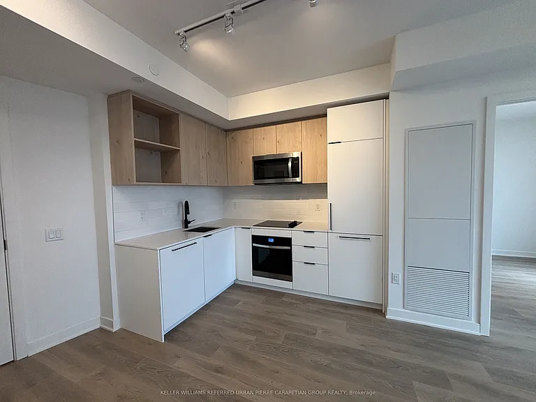 1185 Dupont St #1609 — Photo 9