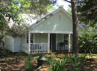 142 Seabreeze Ct, Panama City, FL 32461