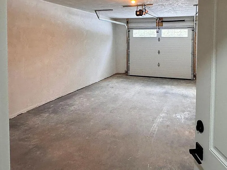 TIMBER CAMP LUXURY APARTMENT HOMES — Photo 13