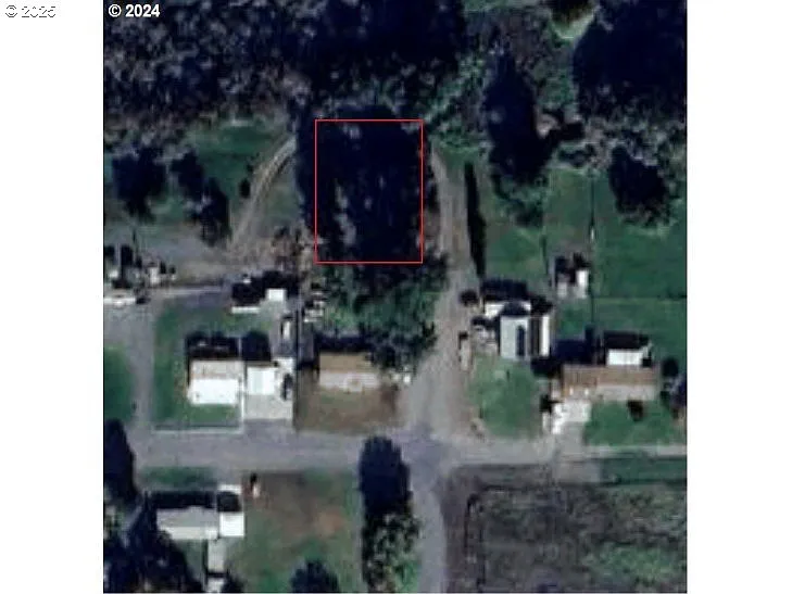 456 Vogel St photo 1
