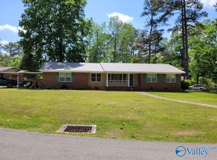 238 Brookwood Cir NE, Arab, AL 35016