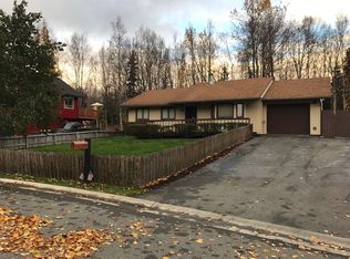 7815 Stanley Dr, Anchorage, AK 99518