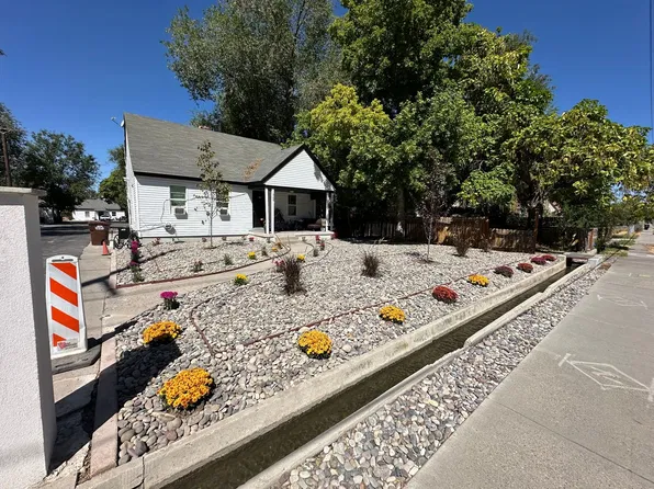 The Cottages on 900 E