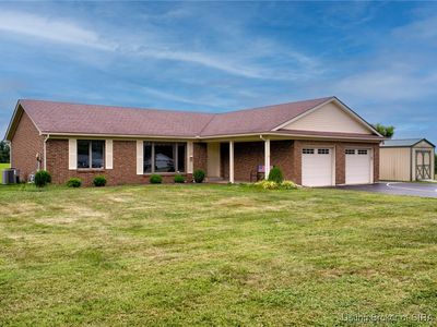 2209 Perry Crossing Road, Sellersburg, IN, 47172
