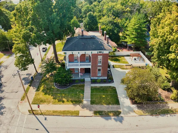 549 E 12th St, Alton, IL 62002