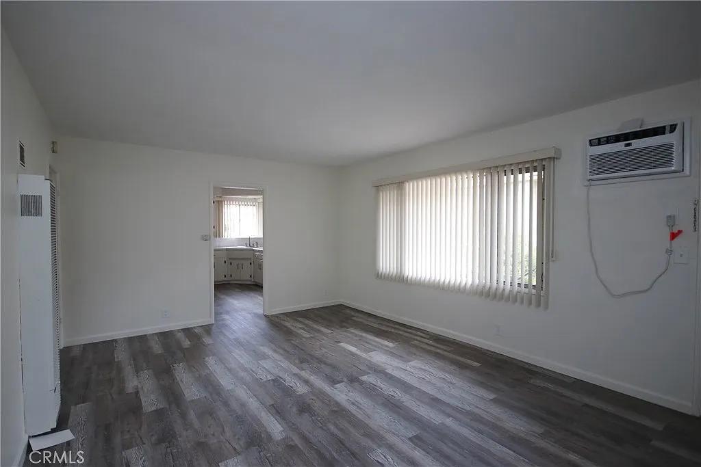 2 bed, 980 sqft, $2,195 — Photo 2