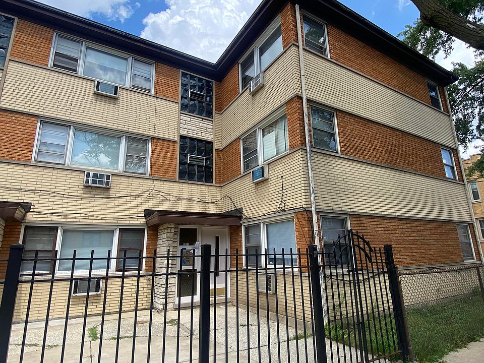 1st image of 2501 N Laramie Ave #3E