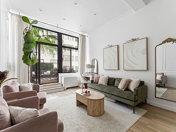 4th image of 77 Bleecker St APT 225E