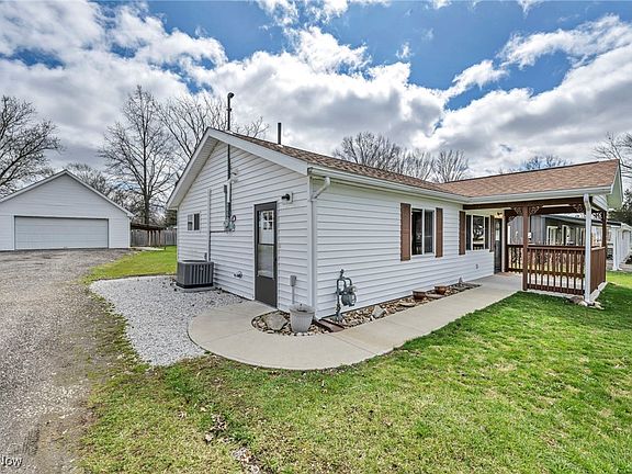 5th image of 12435 Avalon Dr