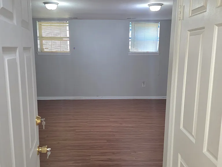 4686 Joanna Ct — Photo 23