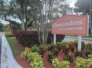 7740 NW 50th St APT 402, Lauderhill, FL 33351
