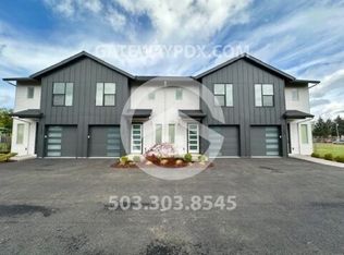 11227 NE Russell St, Portland, OR 97220