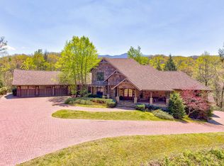 1886 Acorn Branch Ln, Gatlinburg, TN 37738